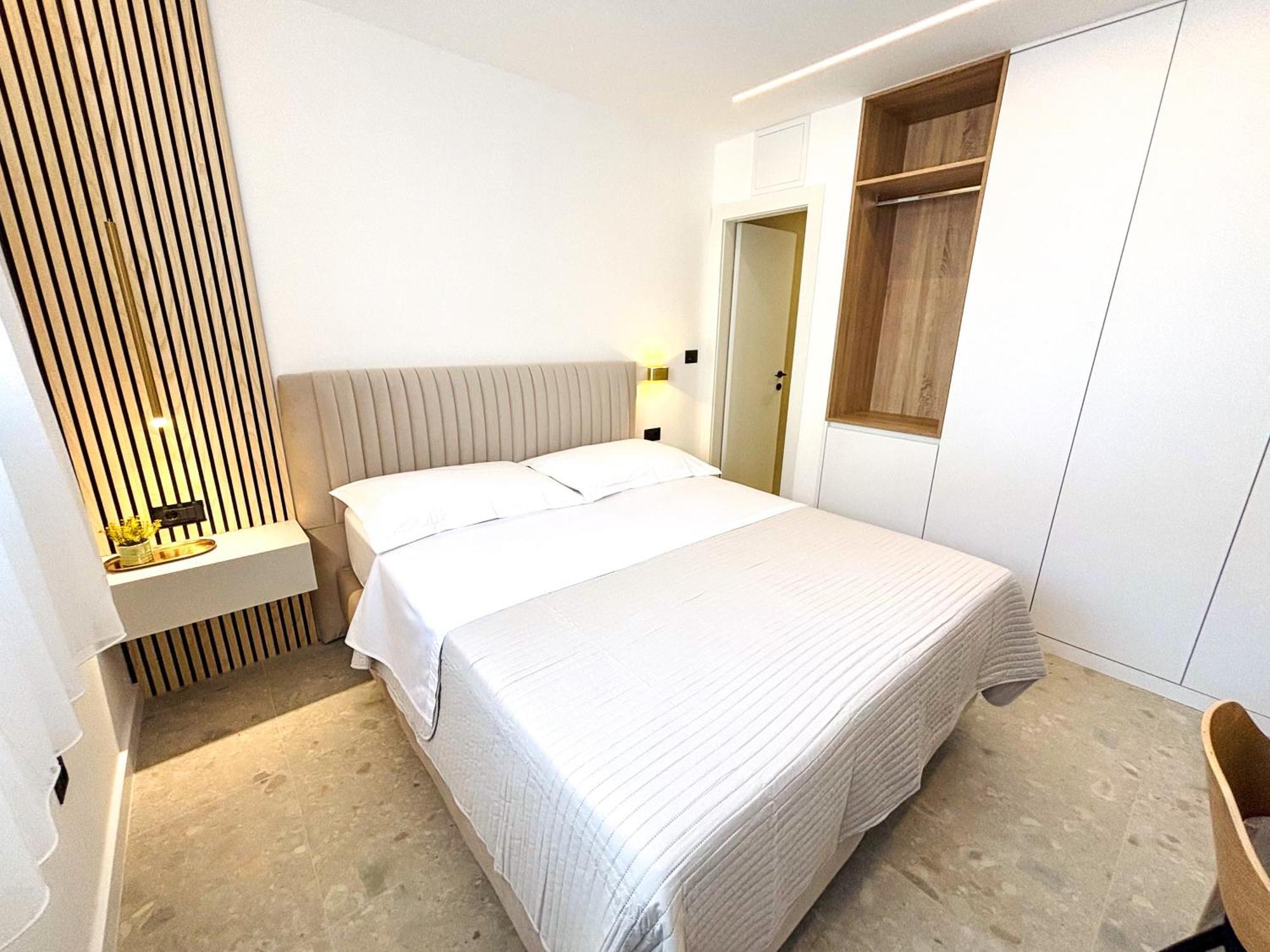 Marthinis Luxury Suites Σπλιτ Εξωτερικό φωτογραφία