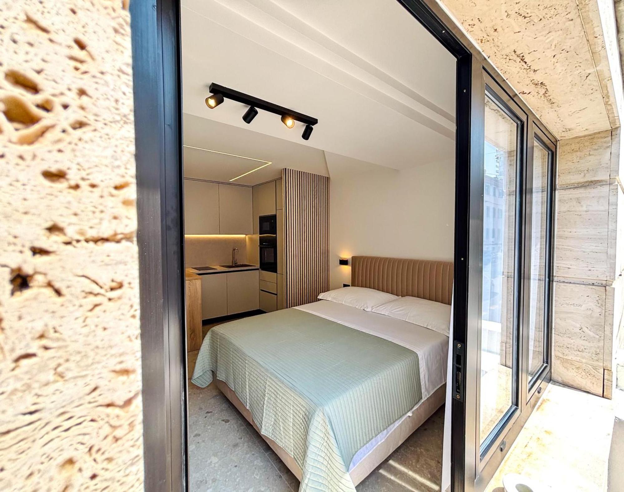 Marthinis Luxury Suites Σπλιτ Εξωτερικό φωτογραφία