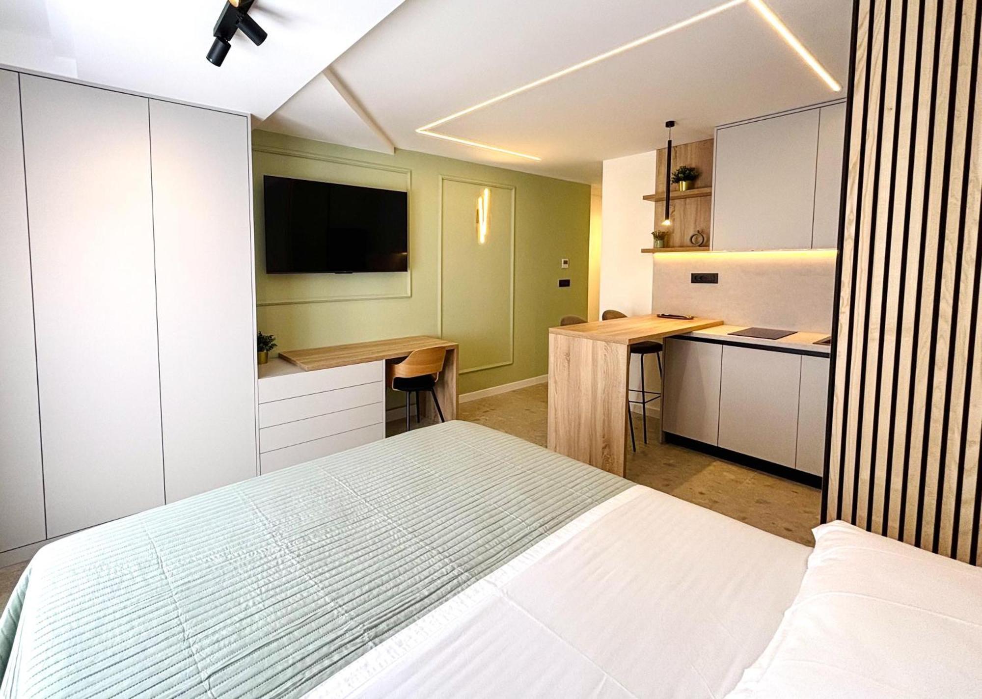 Marthinis Luxury Suites Σπλιτ Εξωτερικό φωτογραφία