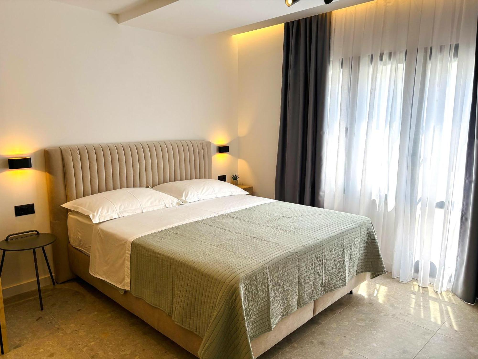 Marthinis Luxury Suites Σπλιτ Εξωτερικό φωτογραφία