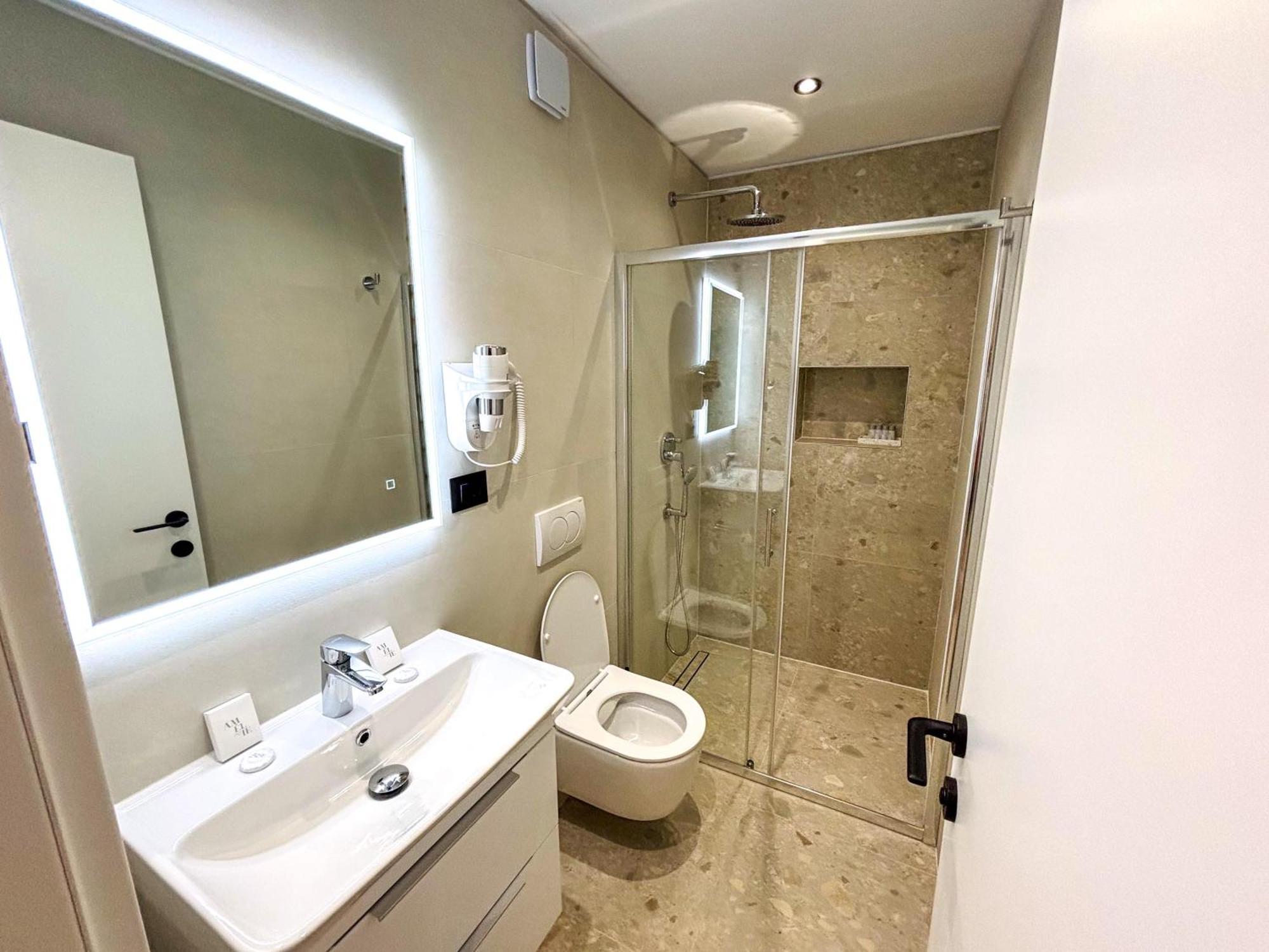 Marthinis Luxury Suites Σπλιτ Εξωτερικό φωτογραφία